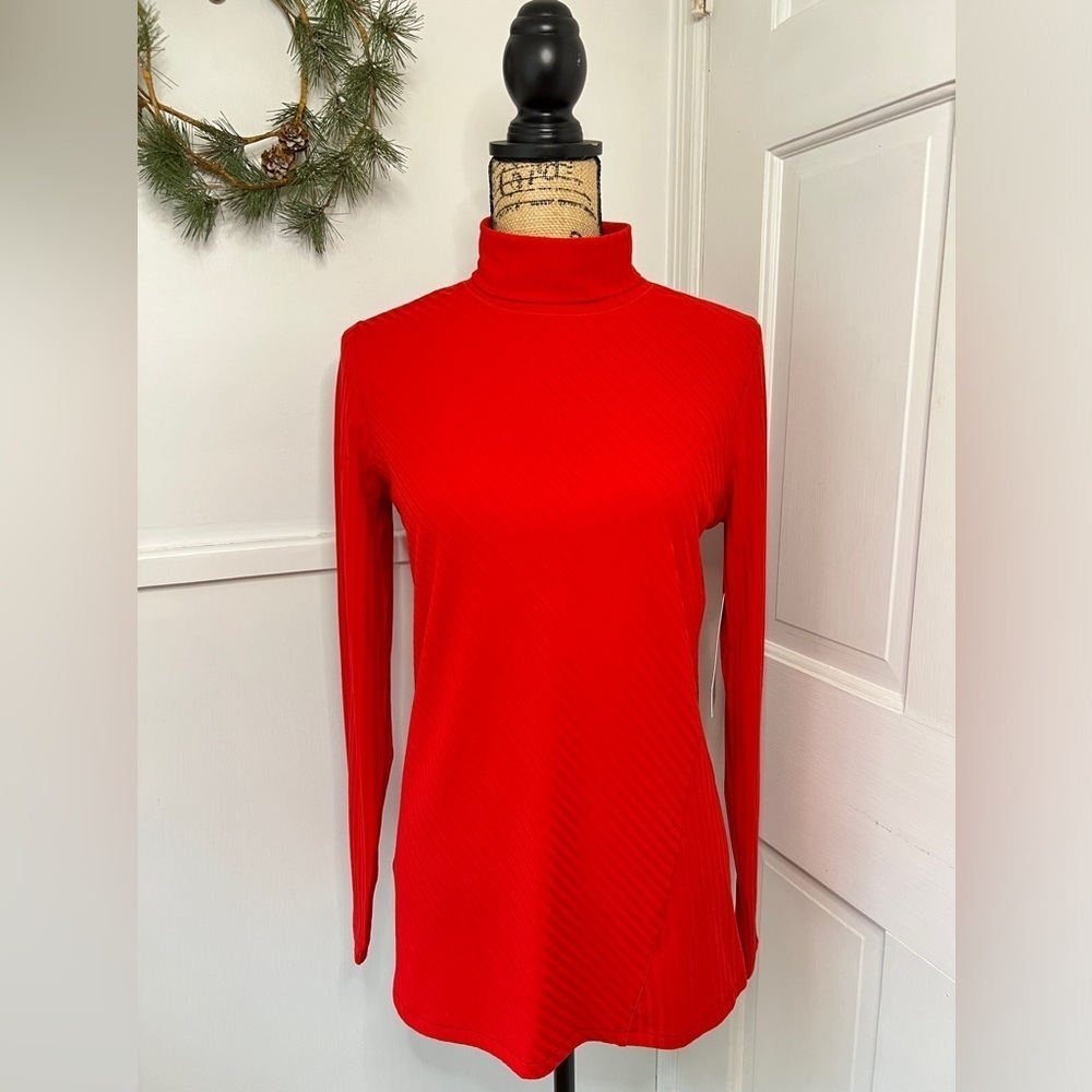 Athleta Red Essence Ribbed Turtleneck